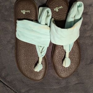 Sanuk Shoes - 2 pairs Sanuk yoga mat sandals size 7 Sanuk Shoes - 2 pairs Sanuk yoga mat sandals size 7